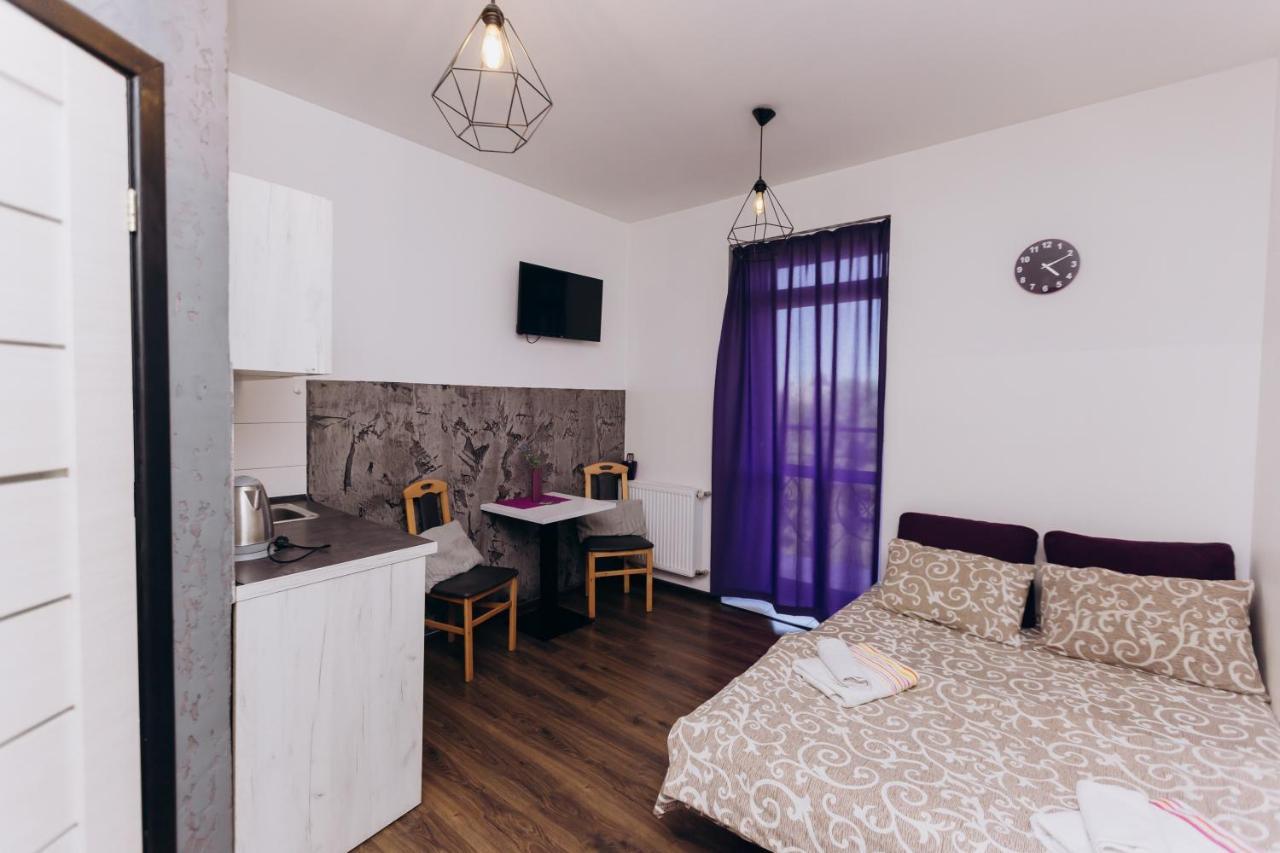איוונו-פרנקיבסק Нові Apartments Біля Жд Вокзалу מראה חיצוני תמונה