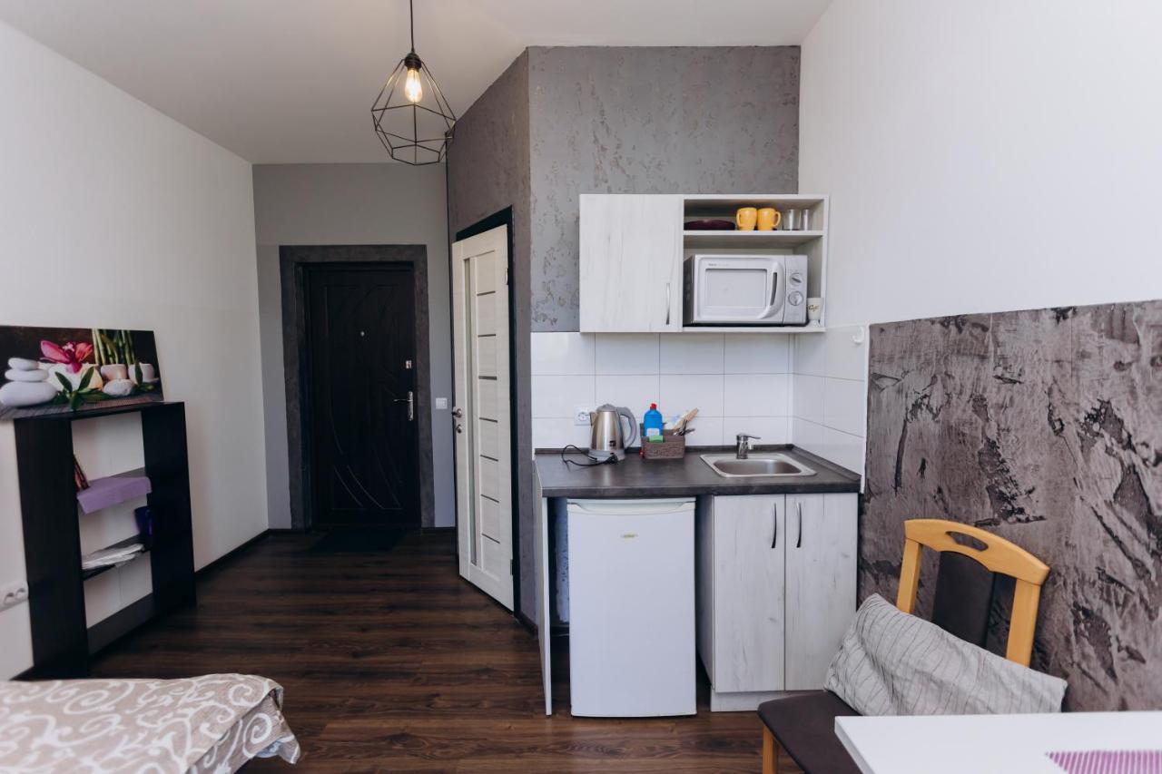 איוונו-פרנקיבסק Нові Apartments Біля Жд Вокзалу מראה חיצוני תמונה