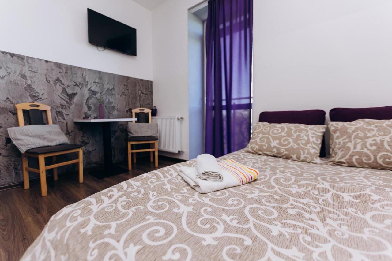 איוונו-פרנקיבסק Нові Apartments Біля Жд Вокзалу מראה חיצוני תמונה