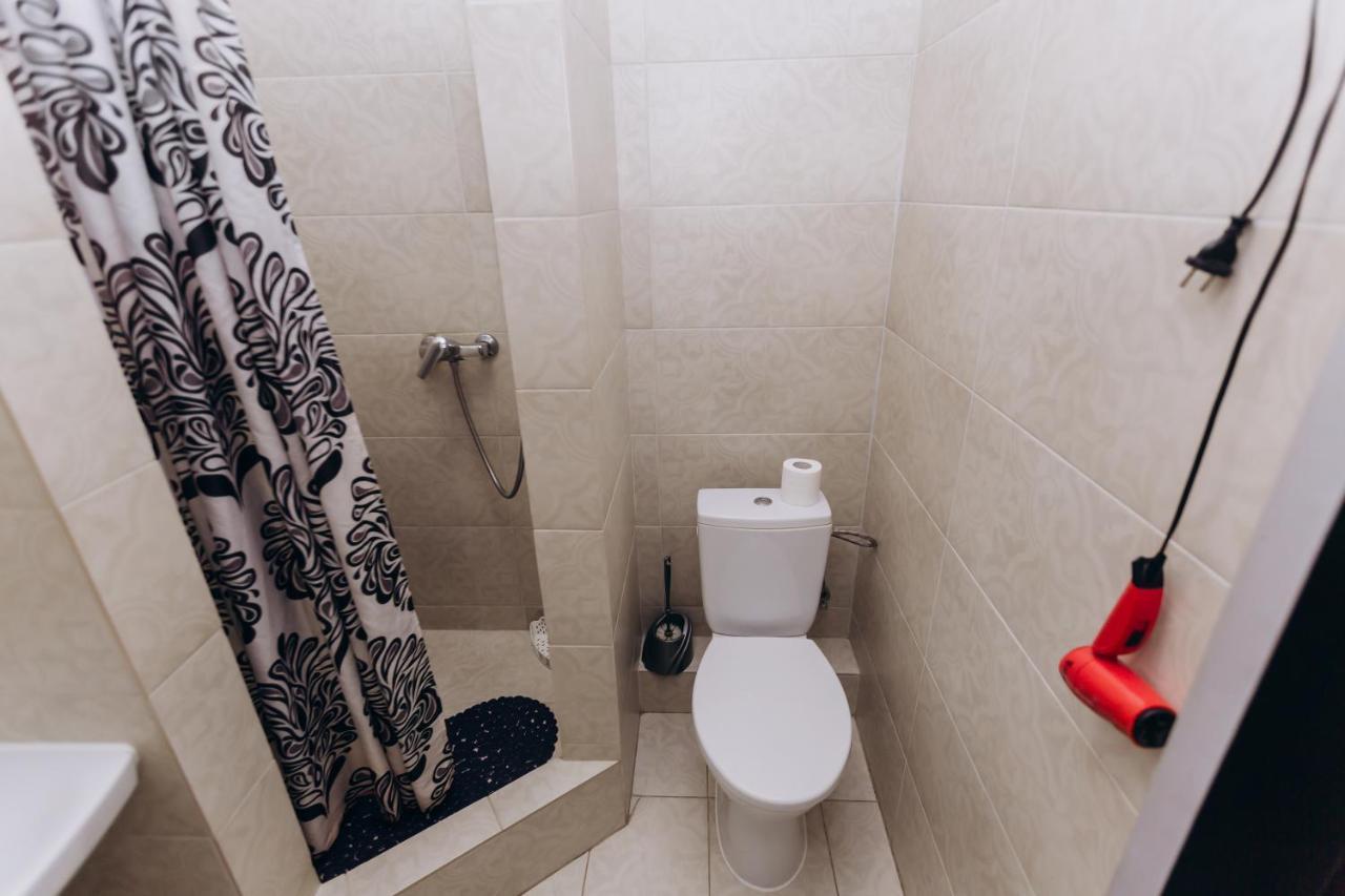 איוונו-פרנקיבסק Нові Apartments Біля Жд Вокзалу מראה חיצוני תמונה