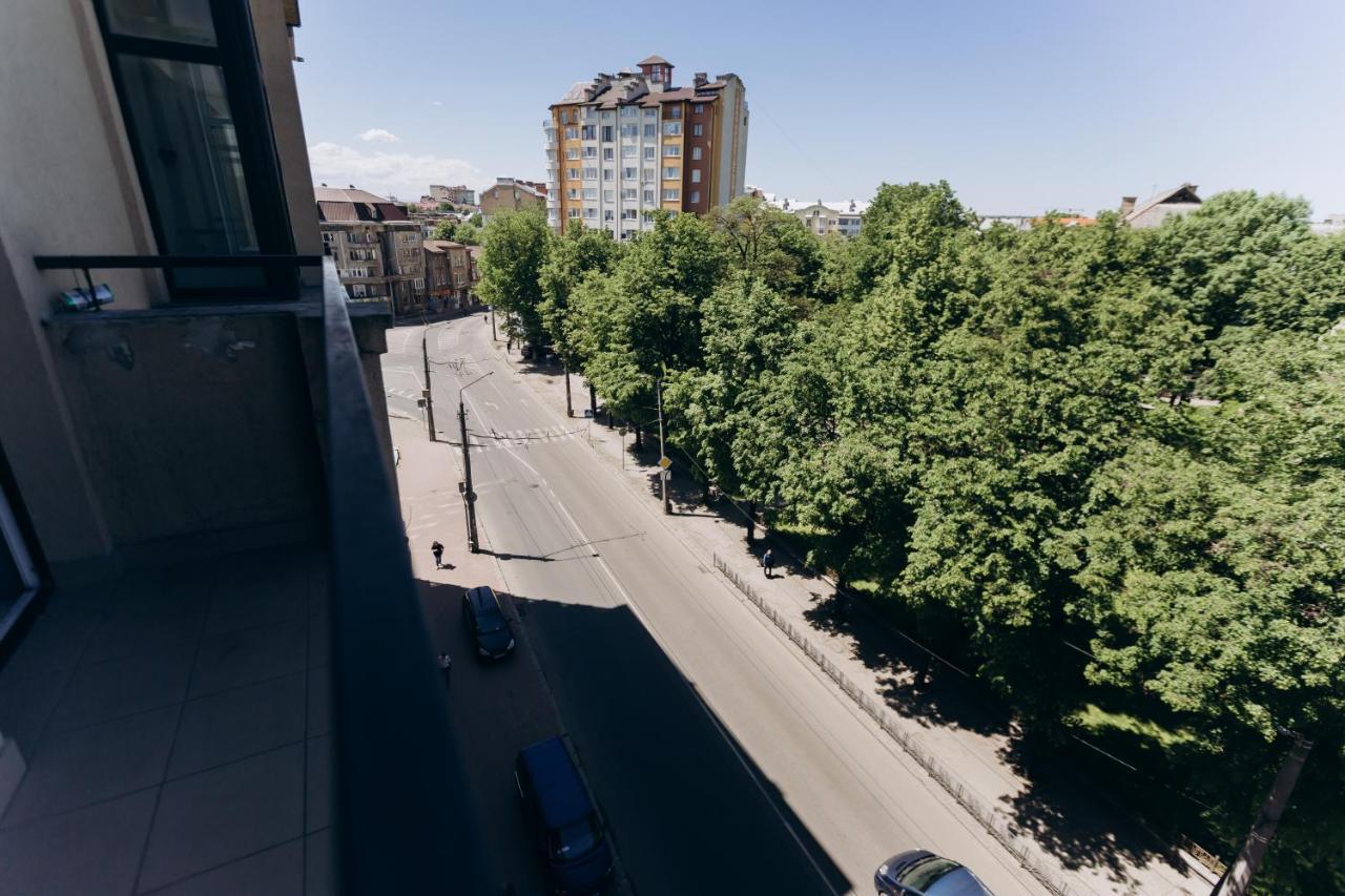 איוונו-פרנקיבסק Нові Apartments Біля Жд Вокзалу מראה חיצוני תמונה